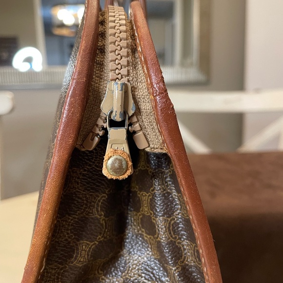 Celine Brown Triomphe Business Bag - Picture 3 of 14